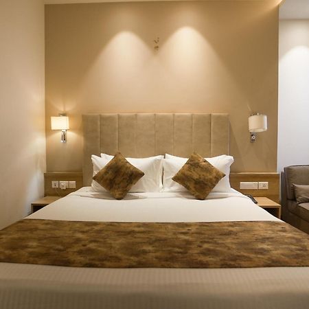 Celebrant Hotel 瓦拉纳西 外观 照片