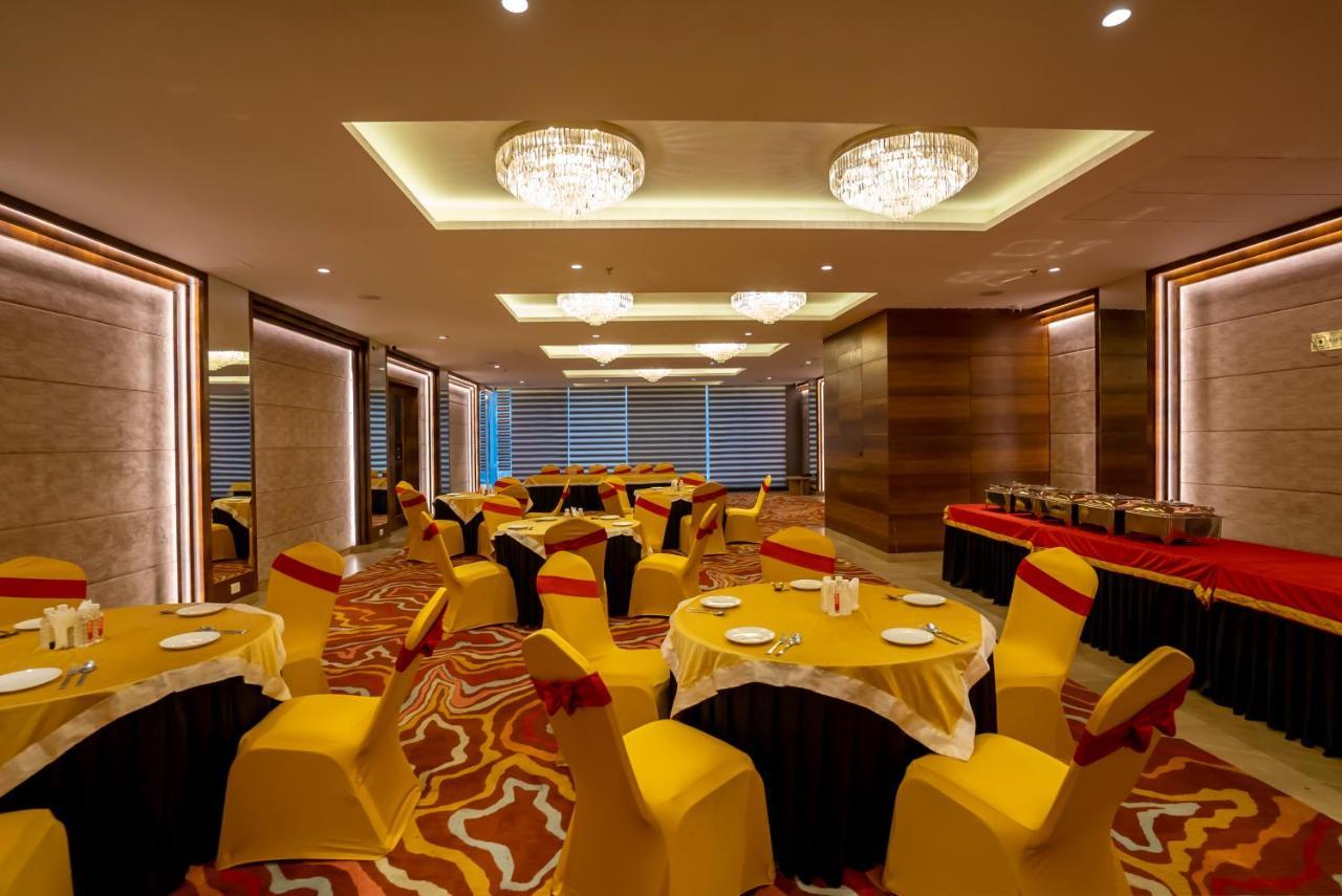 Celebrant Hotel 瓦拉纳西 外观 照片