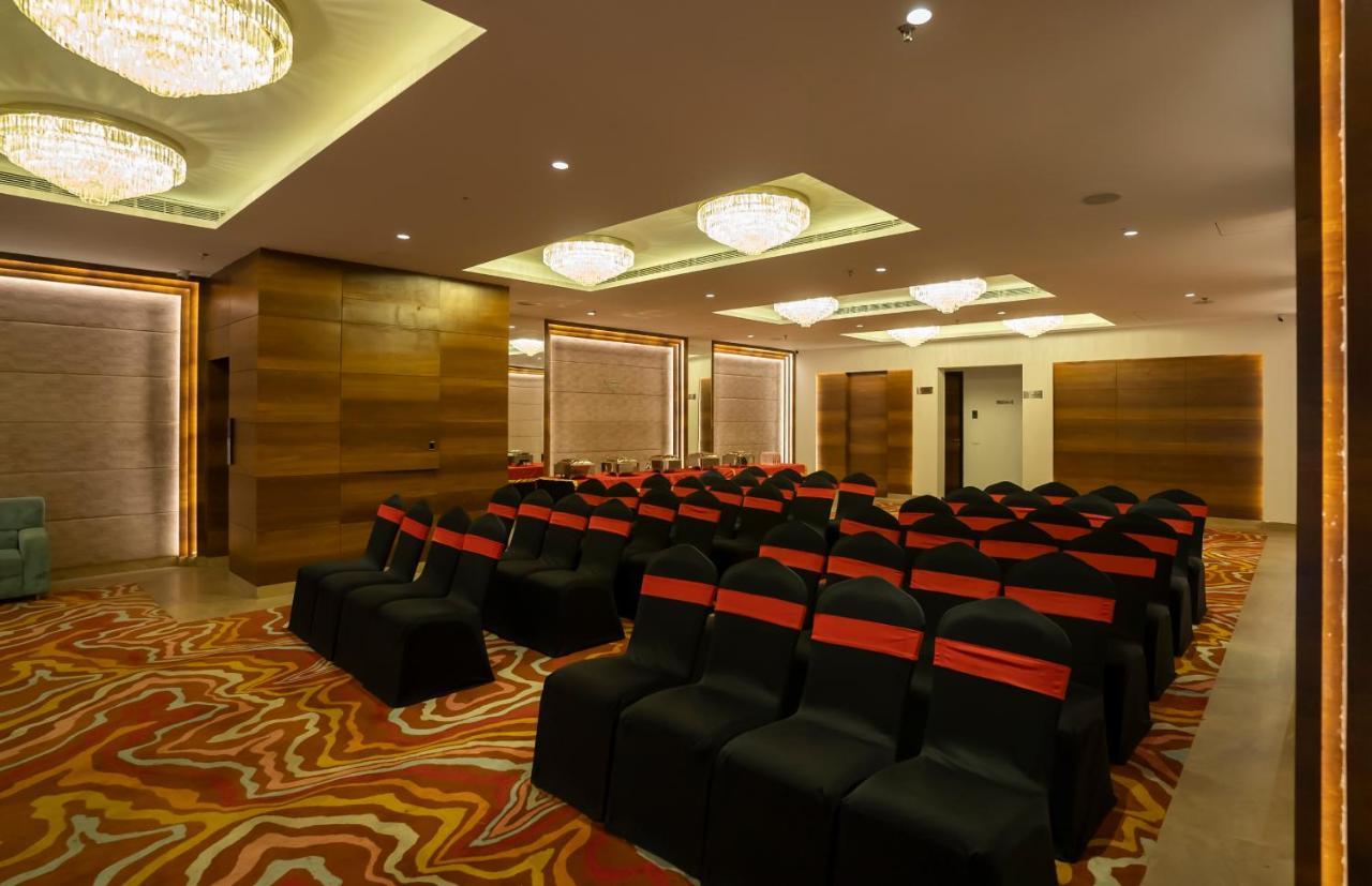 Celebrant Hotel 瓦拉纳西 外观 照片