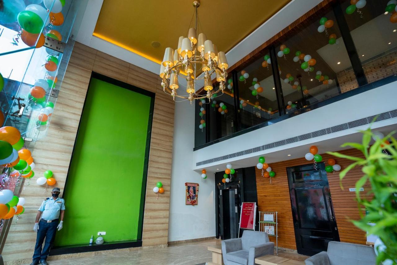 Celebrant Hotel 瓦拉纳西 外观 照片