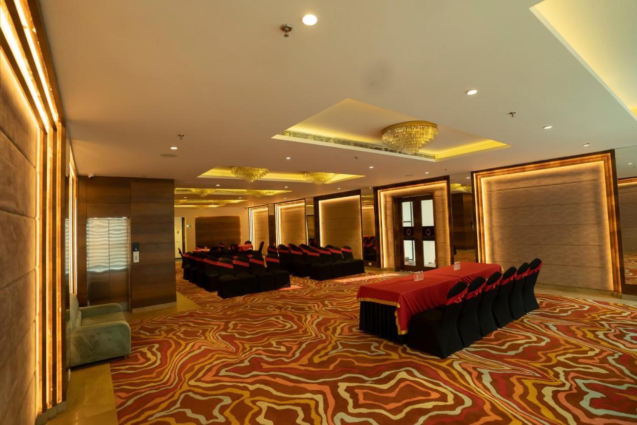 Celebrant Hotel 瓦拉纳西 外观 照片