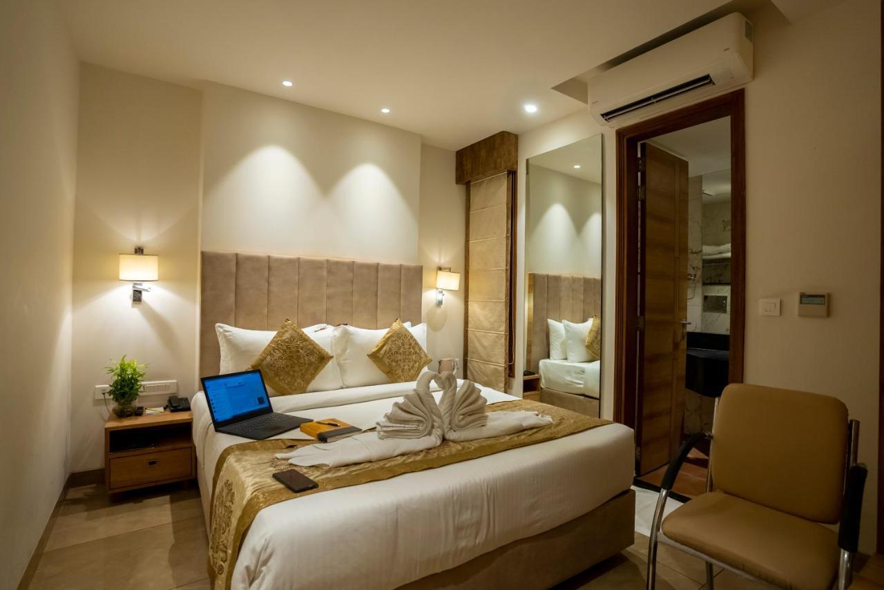 Celebrant Hotel 瓦拉纳西 外观 照片