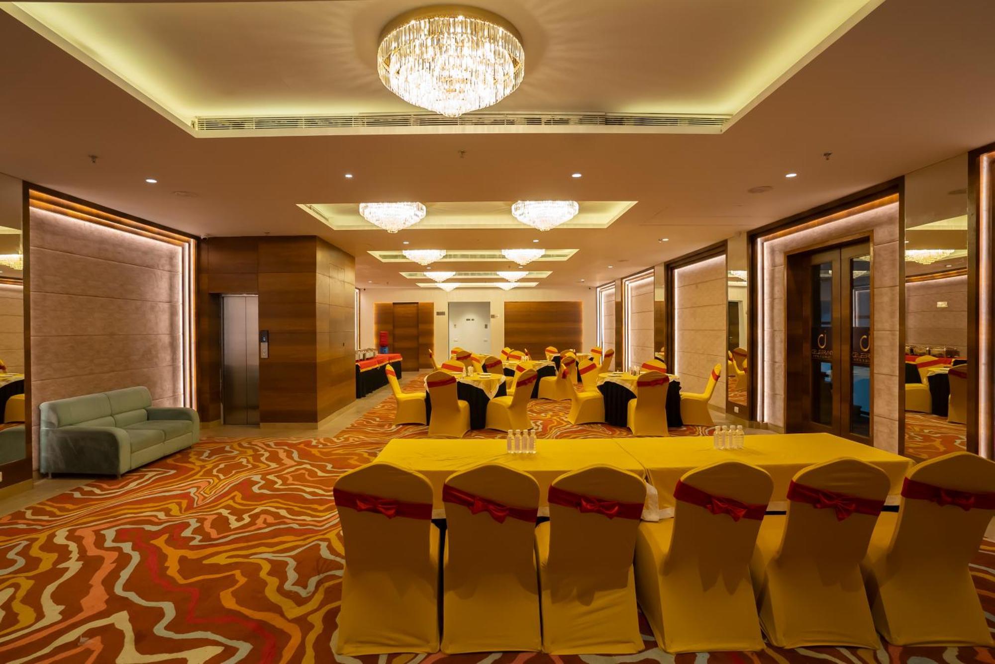 Celebrant Hotel 瓦拉纳西 外观 照片