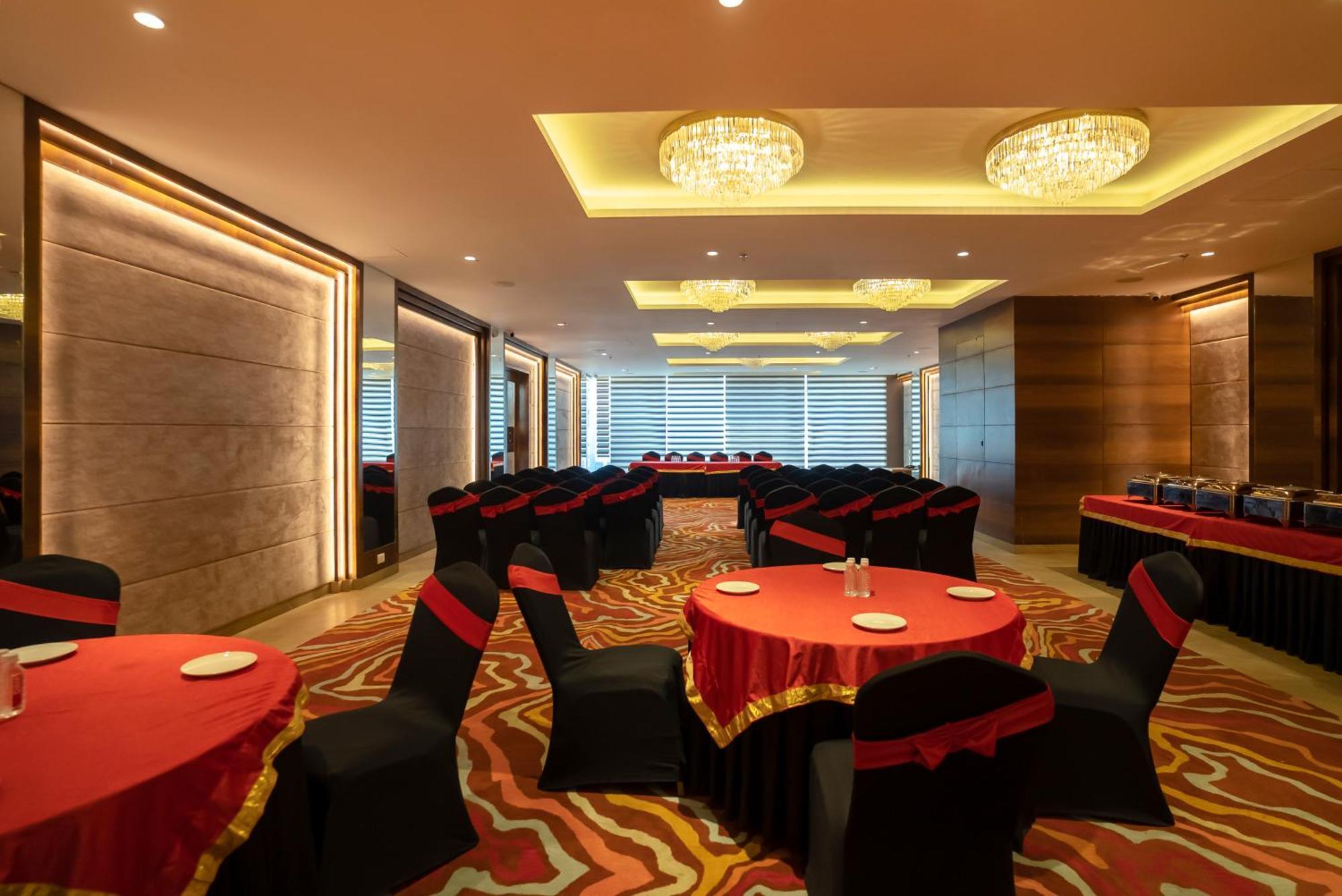Celebrant Hotel 瓦拉纳西 外观 照片