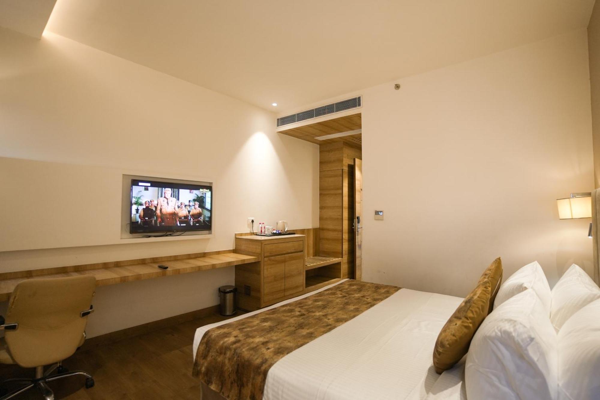 Celebrant Hotel 瓦拉纳西 外观 照片