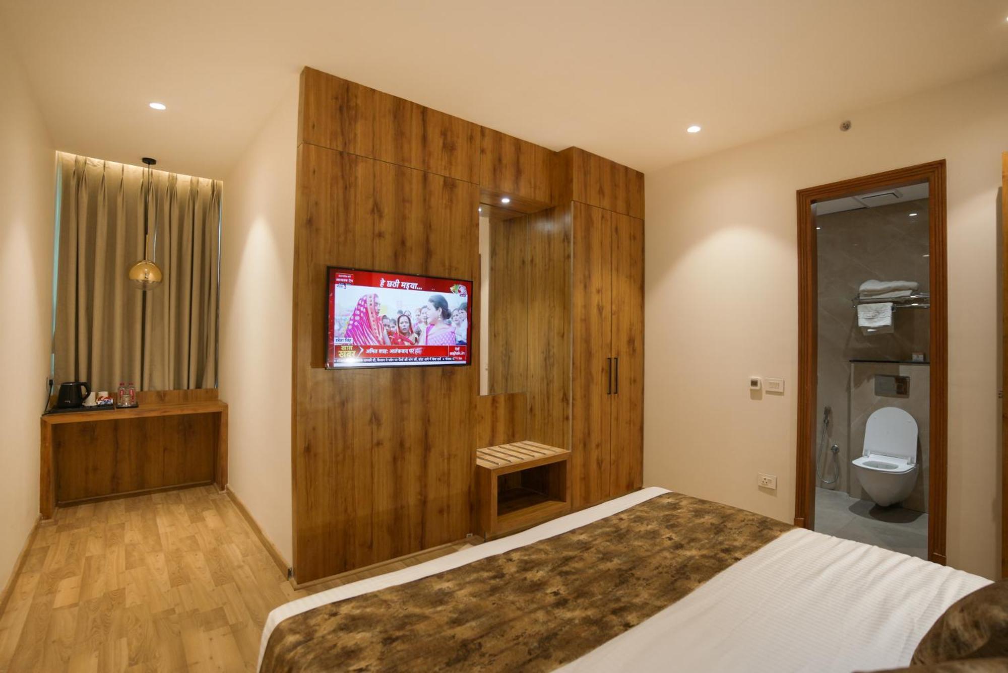 Celebrant Hotel 瓦拉纳西 外观 照片