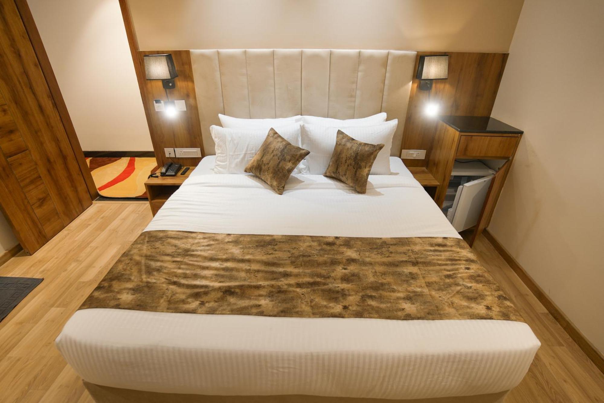 Celebrant Hotel 瓦拉纳西 外观 照片